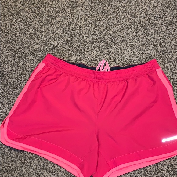 brooks running shorts womens